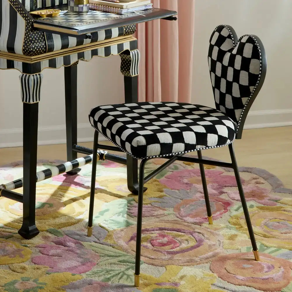 Queen of Hearts Chair